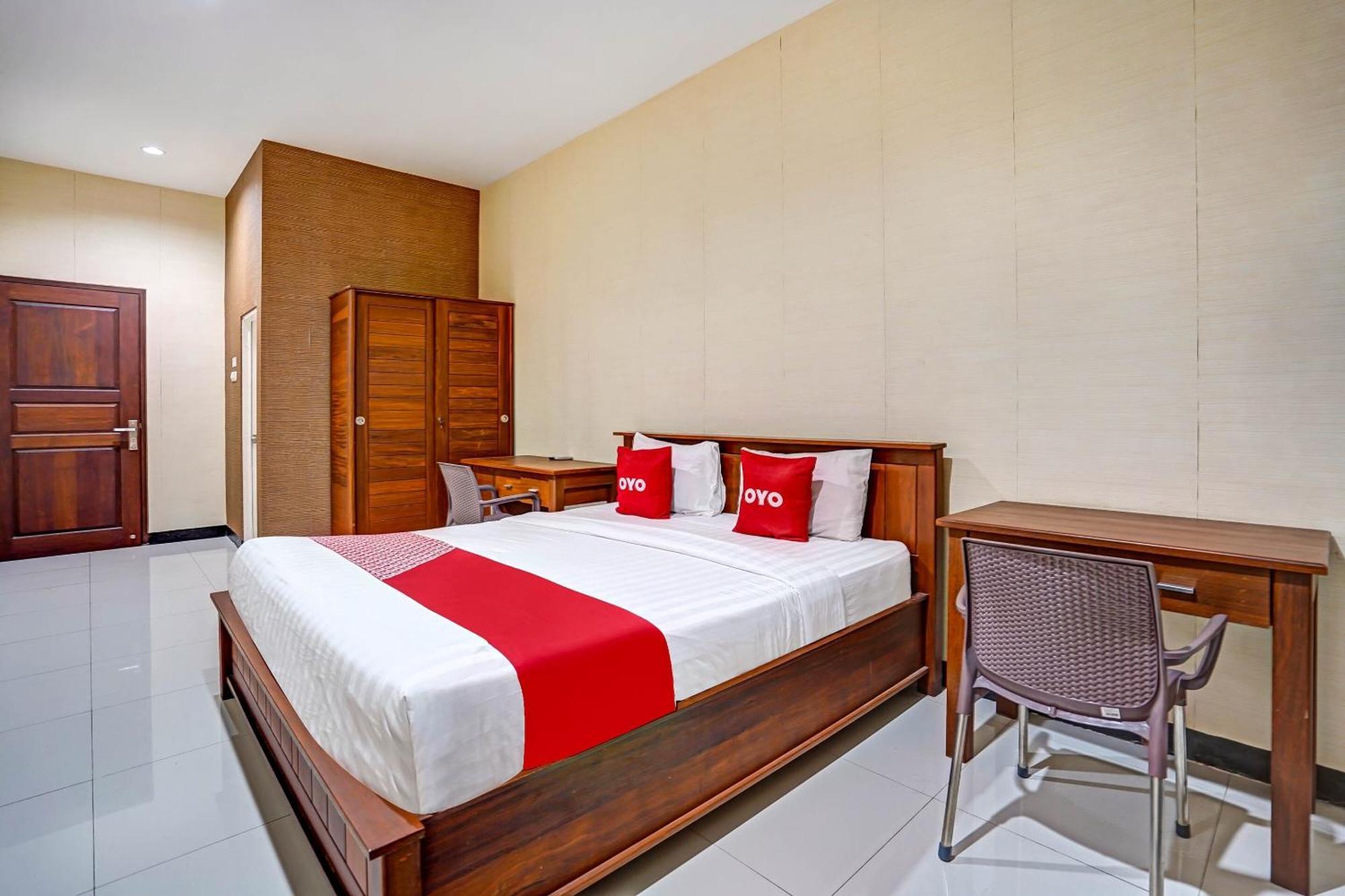 Oyo 90889 Dkb Residence Surabaya Exterior foto